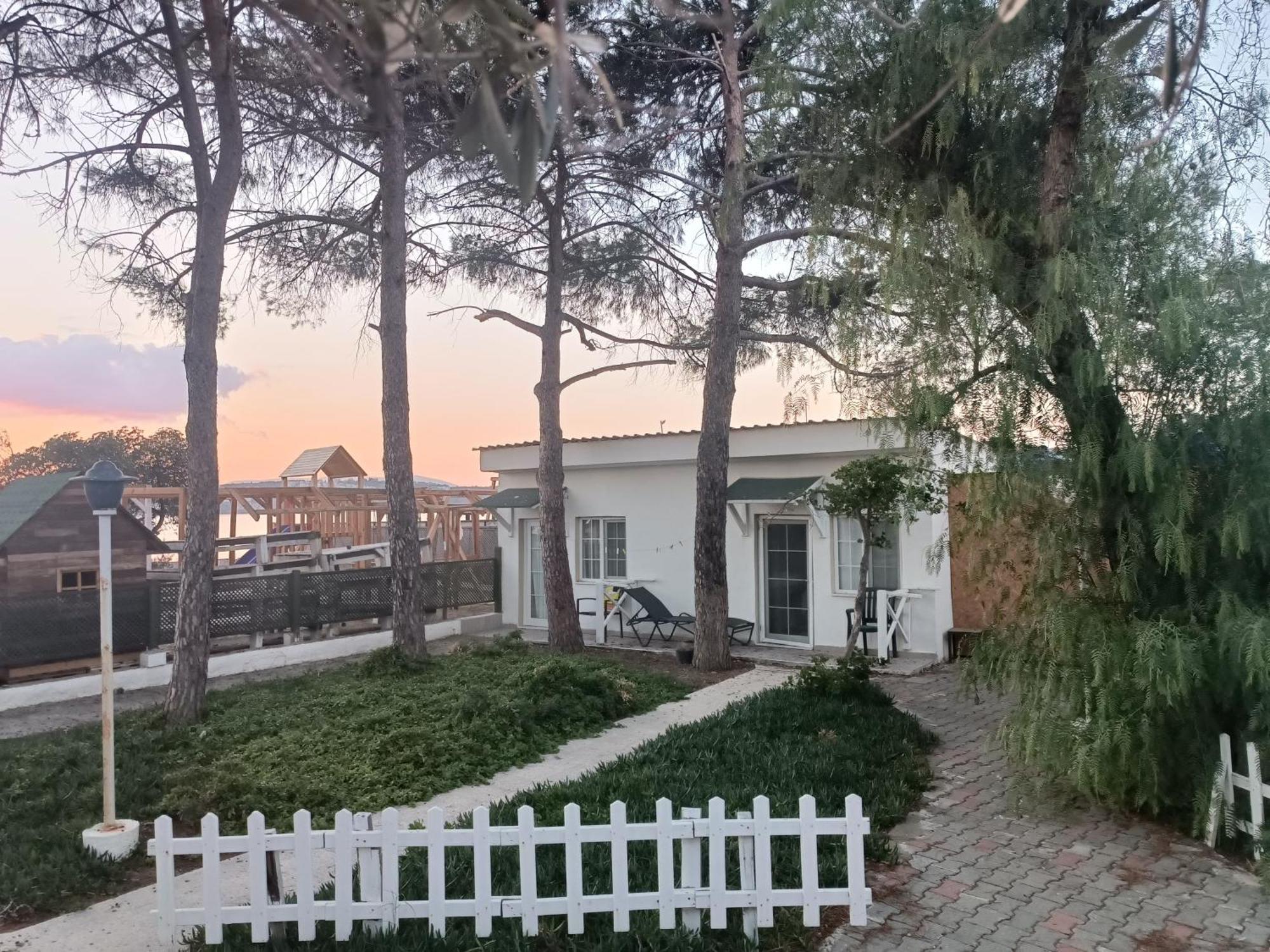 ホテル Teos Ormanci Tatil Koyu セェフェリヒサール エクステリア 写真
