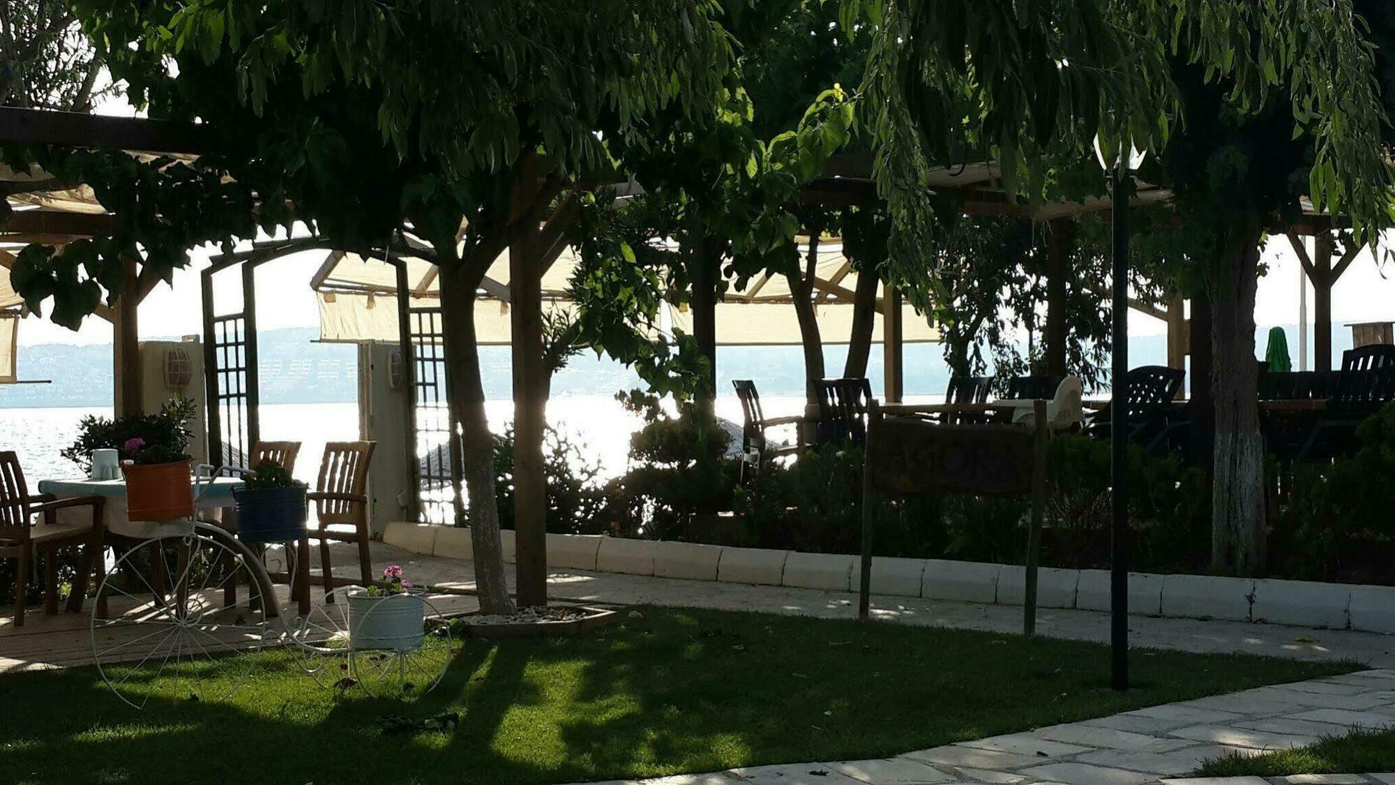 ホテル Teos Ormanci Tatil Koyu セェフェリヒサール エクステリア 写真