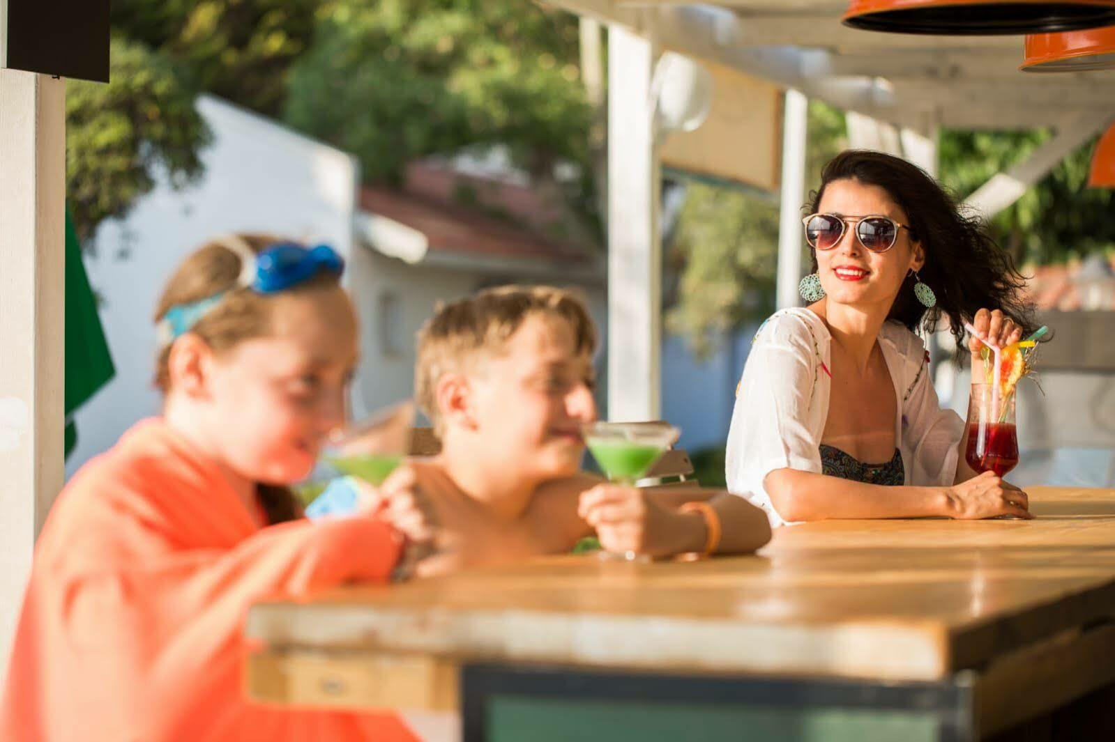 ホテル Teos Ormanci Tatil Koyu セェフェリヒサール エクステリア 写真