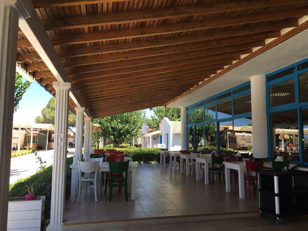 ホテル Teos Ormanci Tatil Koyu セェフェリヒサール エクステリア 写真