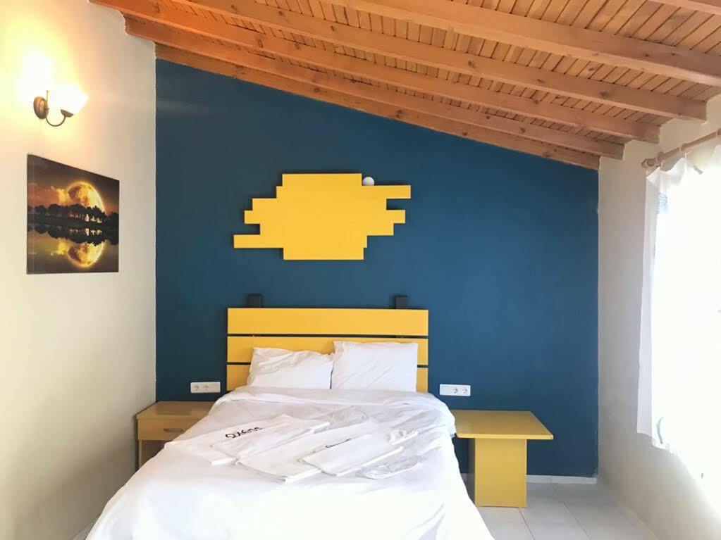 ホテル Teos Ormanci Tatil Koyu セェフェリヒサール エクステリア 写真